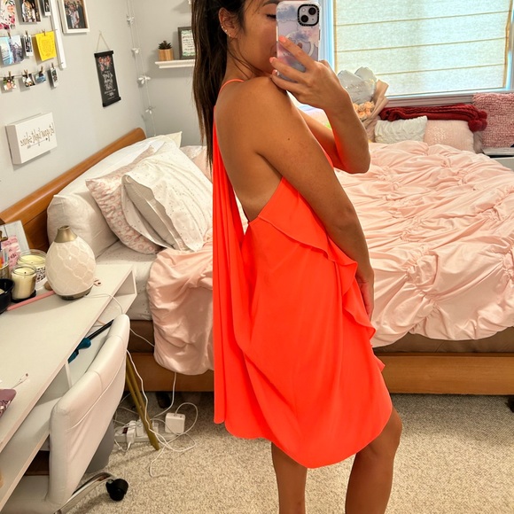 Bright Pink Flowy Dress - Picture 6 of 7